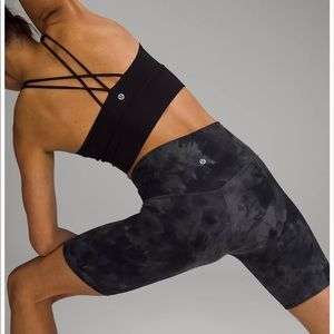 Lululemon 8” align 8 shorts